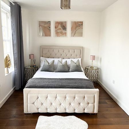 London Stylish 1 Bedroom Apartment Esterno foto